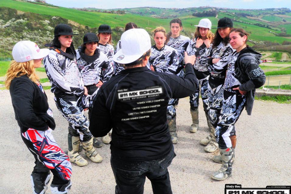 Racer X Films: Stefy Bau