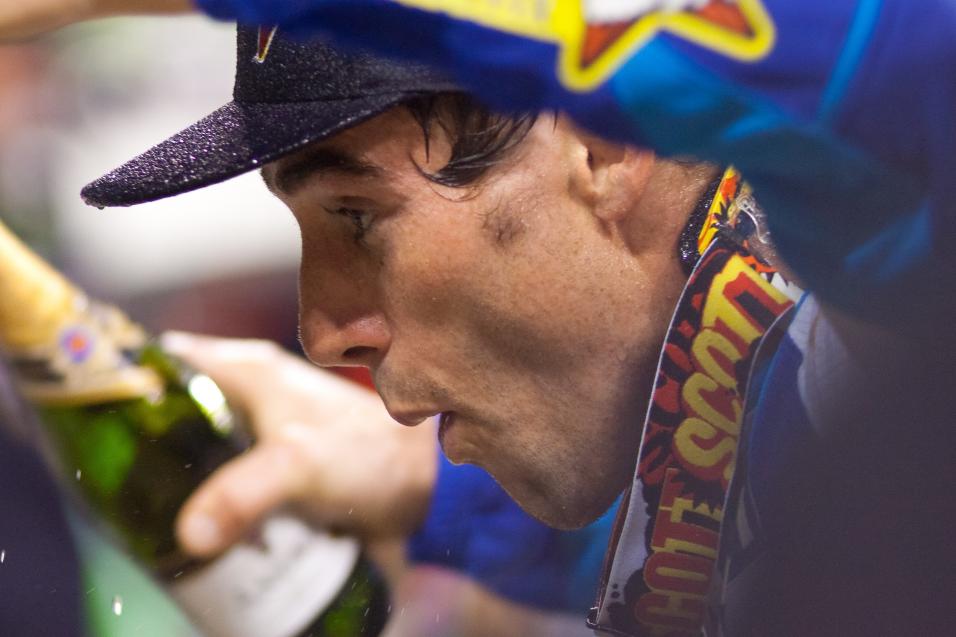 One Industries Thursday Rev Up: Cross Flags