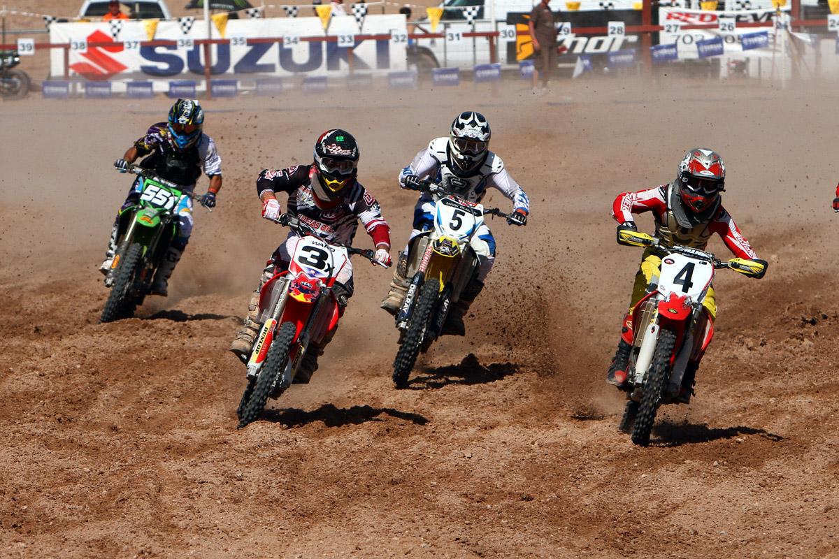 Joel Daniels (551), Mark Beamer (5), and Rusty Davis (4) had the rare opportunity of lining up on the gate with the legendary Jeff Ward (3)