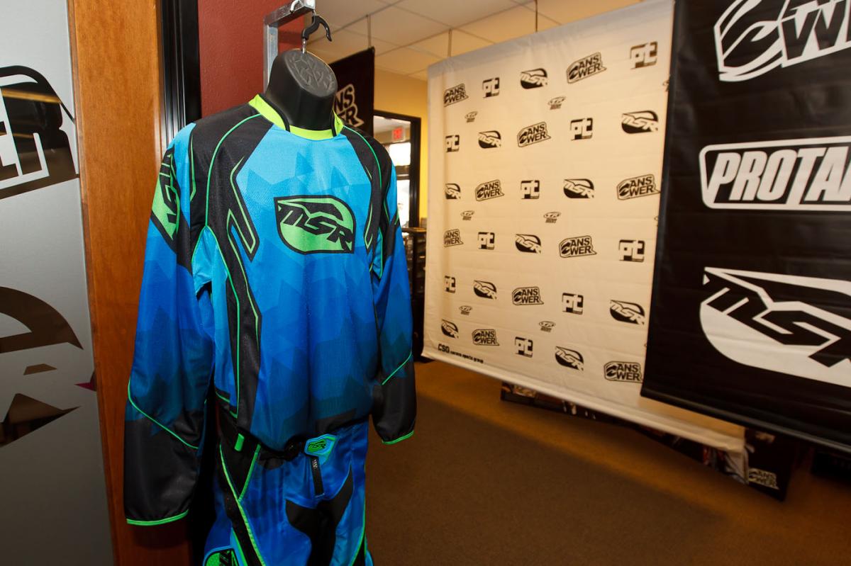 MSR NXT Reflect gear