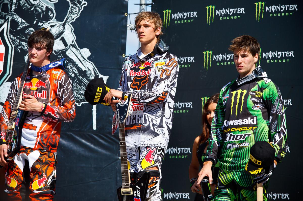MX2 podium