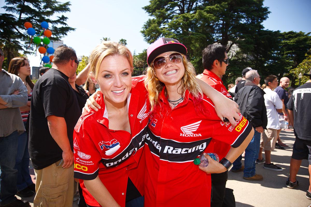 Stephanie and Ashley love the camera!