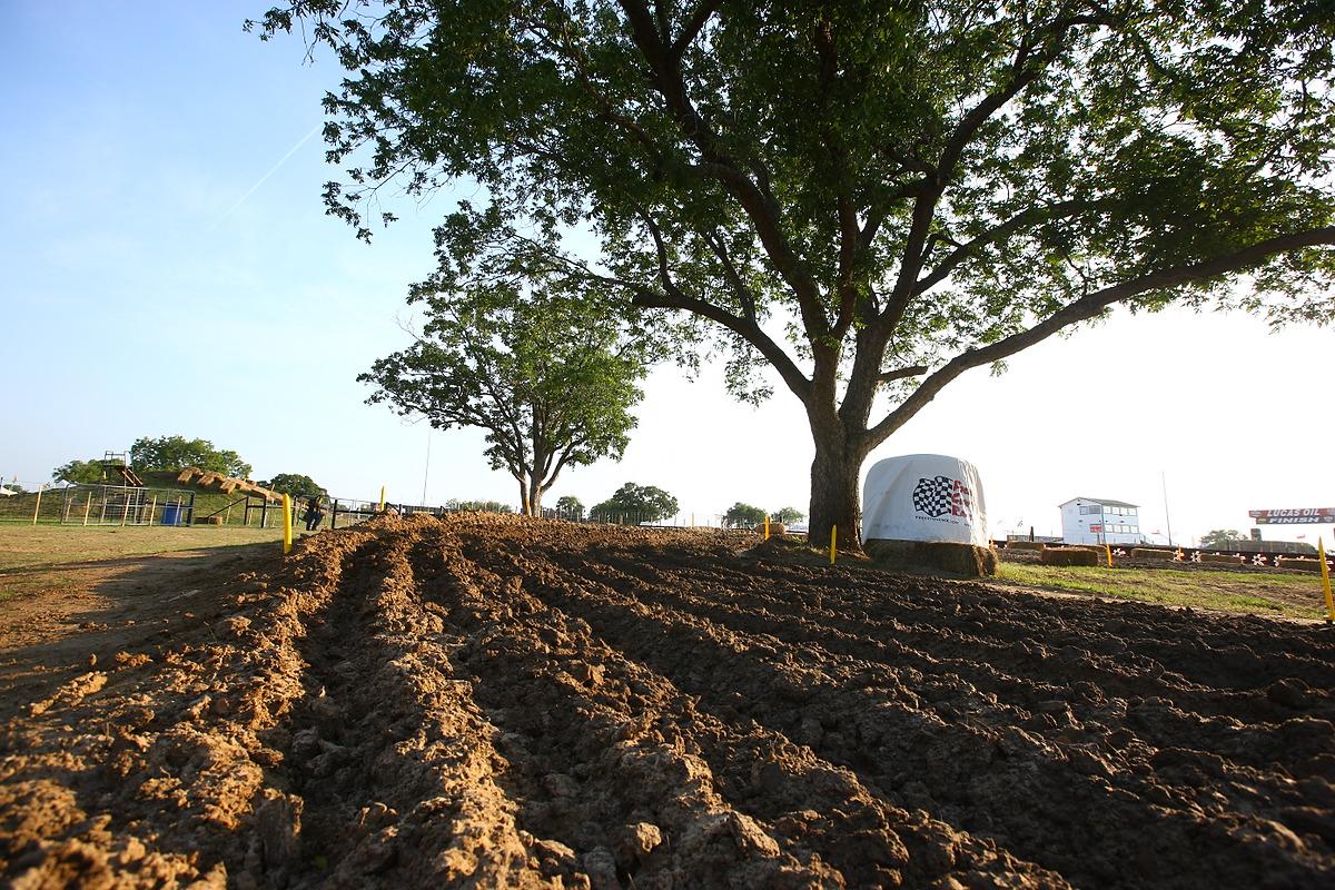 The track looks pristine.