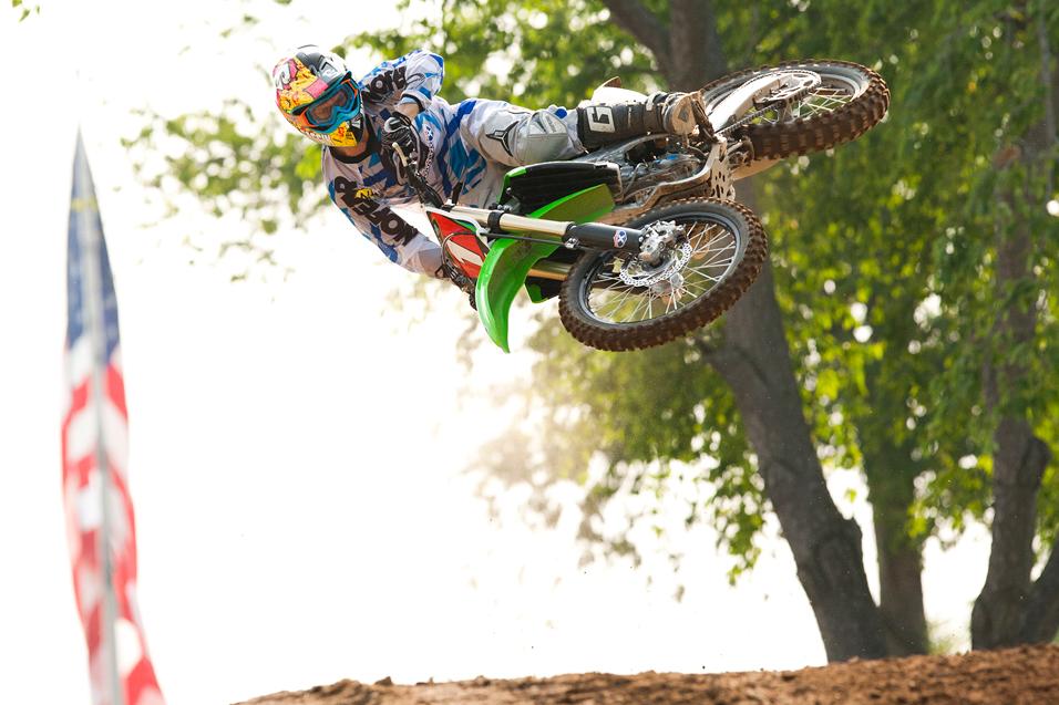 Racer X Films: 2012 Kawasaki KX450F Intro