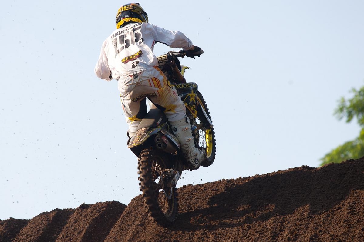 Les Smith was wearing Jason Anderson's jersey.