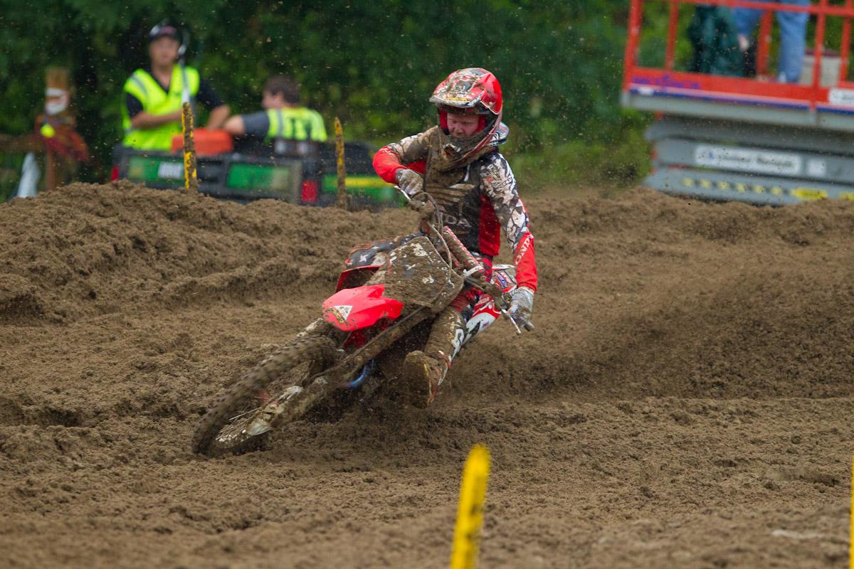 Trey Canard back in action