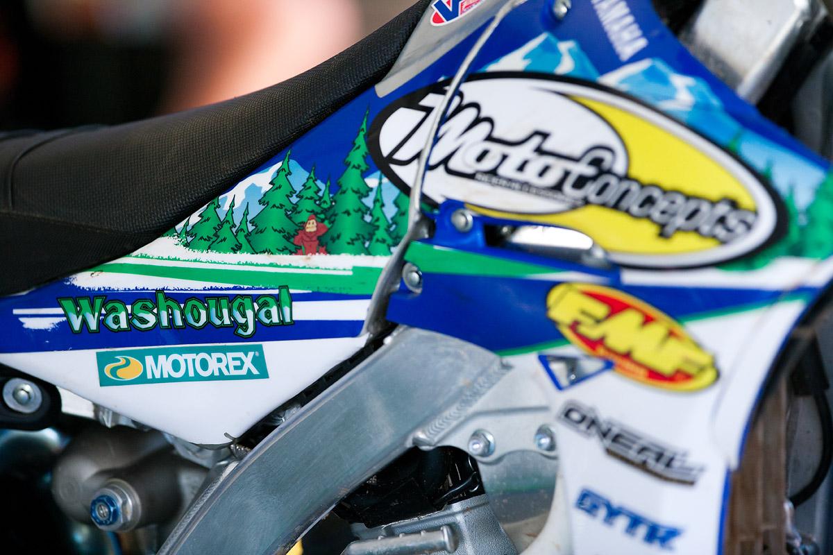 Cool custom Washougal graphics for MotoConcepts