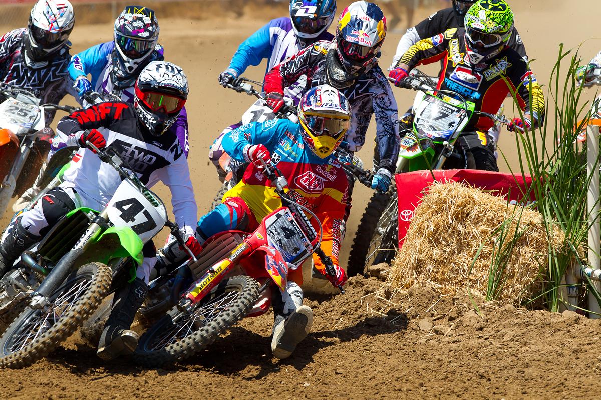 Emig and Craig battling off the start.