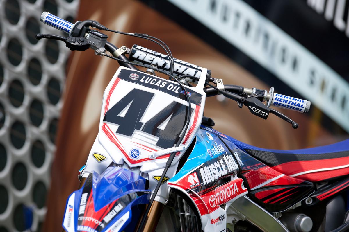 Les Smith is replacing the injured Davi Millsaps once again for the JGR team.
