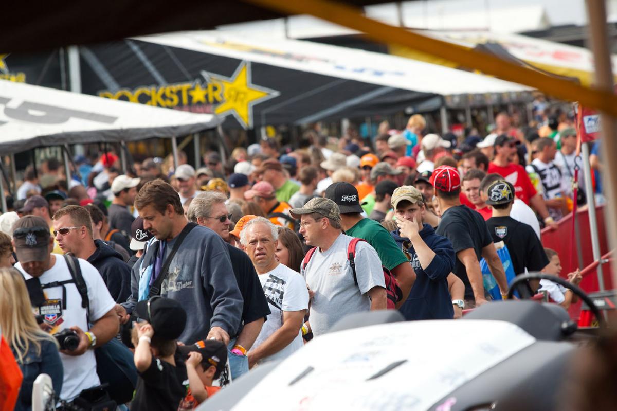 Chad Reed's autograph line.