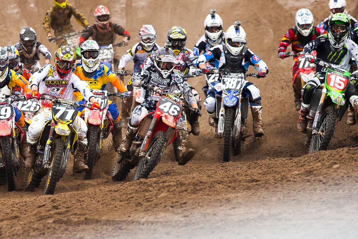 Alex Martin holeshot in the second 250 moto