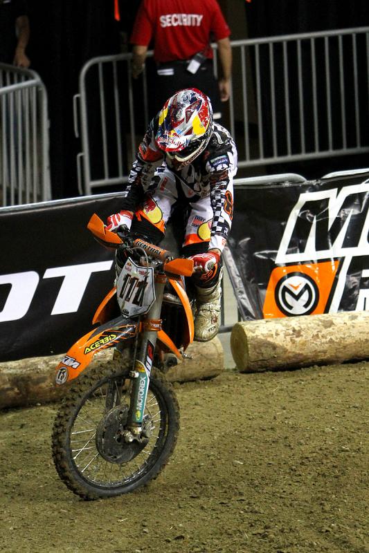 Blazusiak showing off for the crowd.