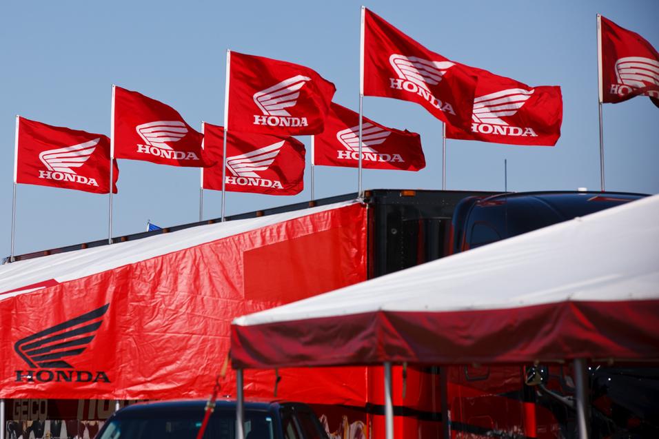 The Year in  Photos: Honda SX