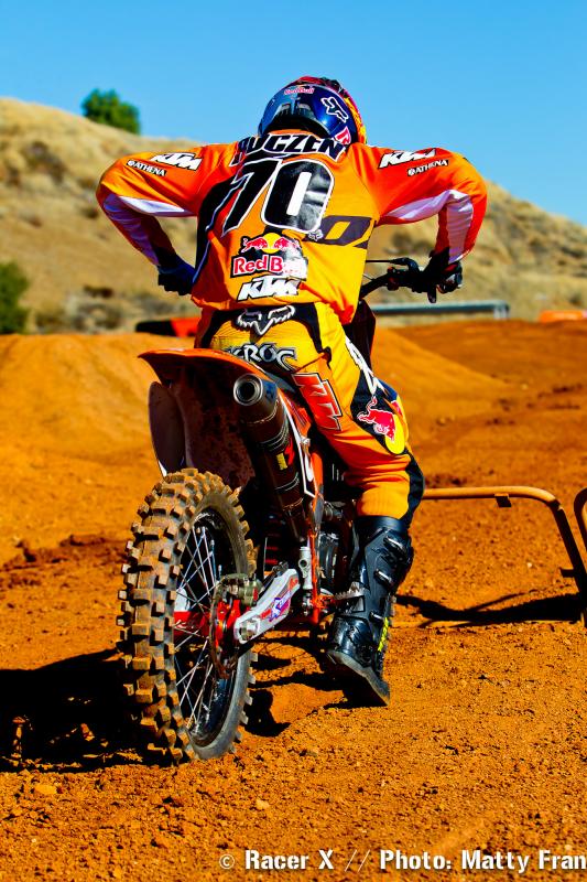 Ken Roczen practicing starts