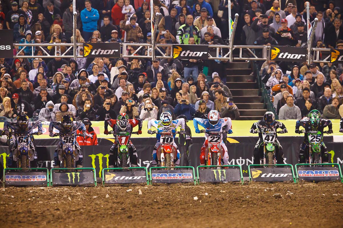 Supercross Class Heat 1