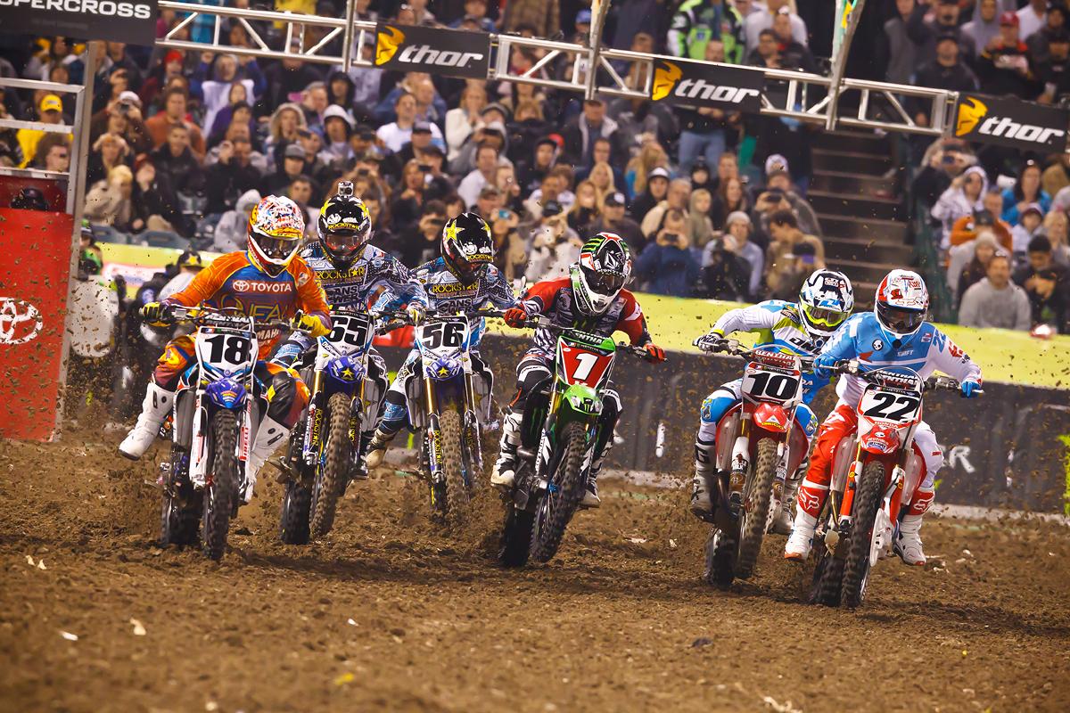 Supercross Class Heat 1
