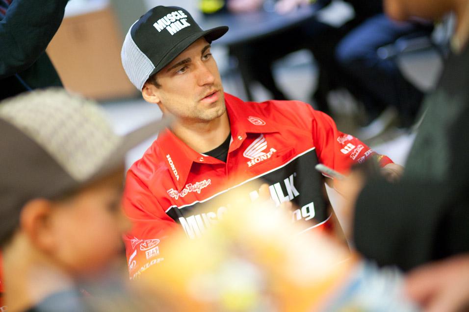 Racer X Films: Phx - Justin Brayton