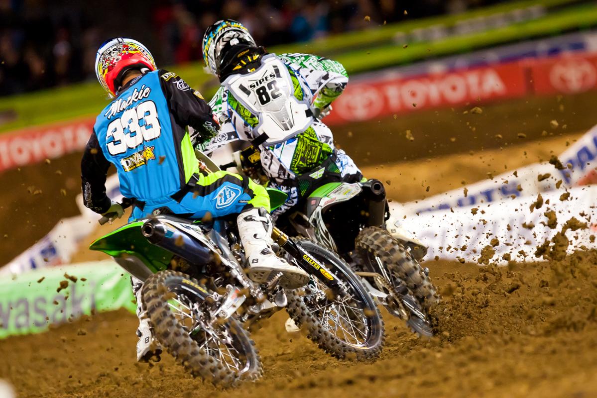 Cody Mackie chasing down Sipes