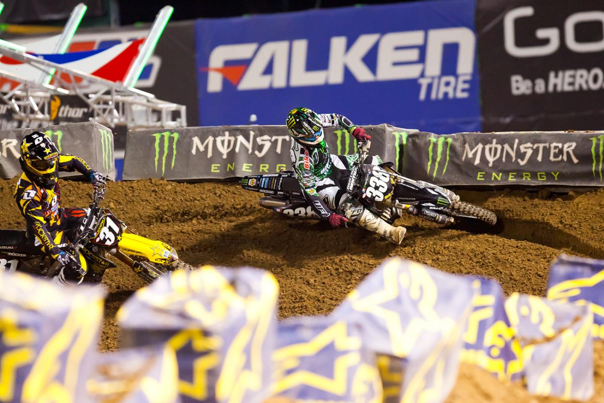 Osborne puts the pass on Davalos