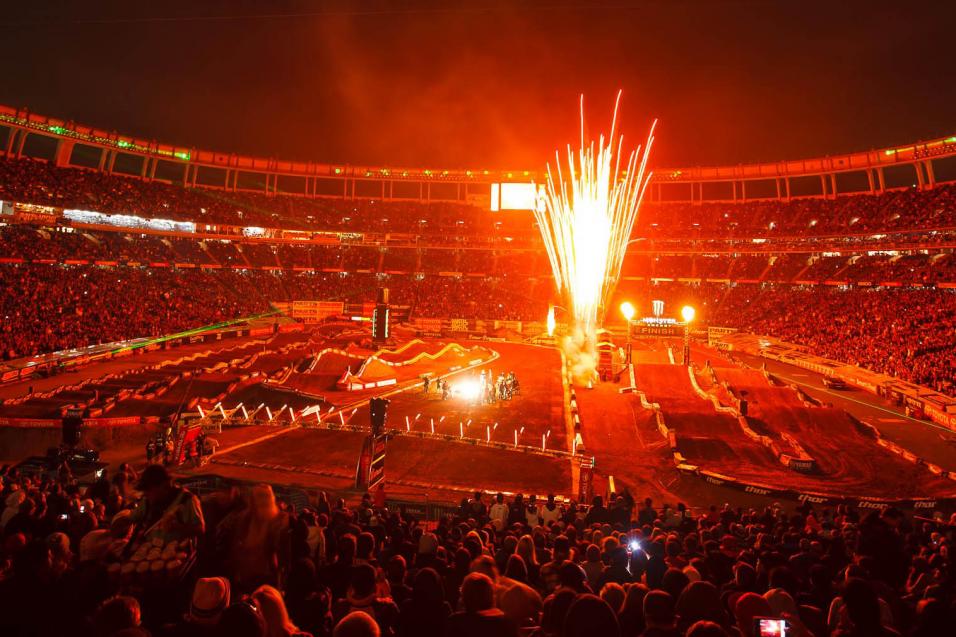 Racer X Race Report: San Diego