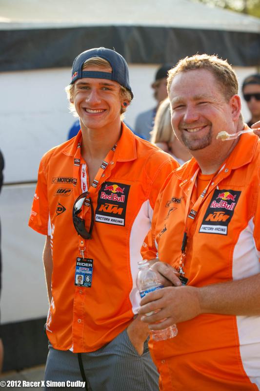 Ken Roczen and Frankie Latham at the rider's meeting