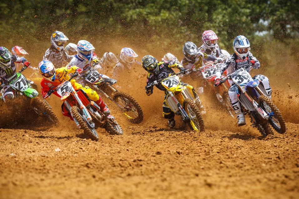 Freestone Wallpapers