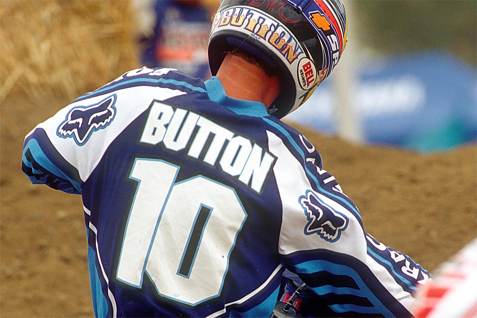 This Week in Yamaha History:  Button Takes Washougal