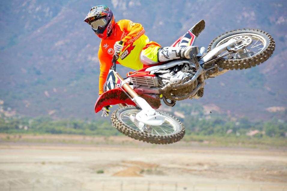 Racer X Tested:  2013 CRF250R Press Intro