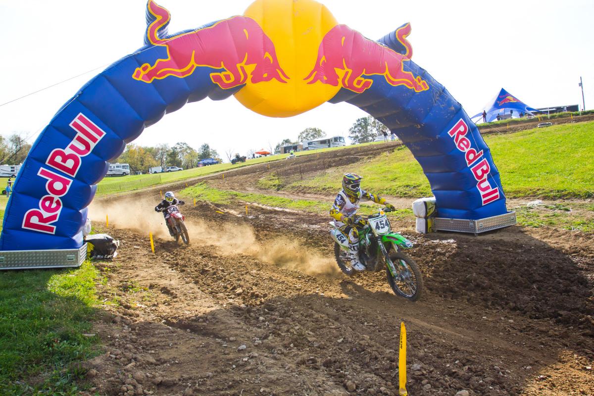 Michaels and Kibler cross the finish line.