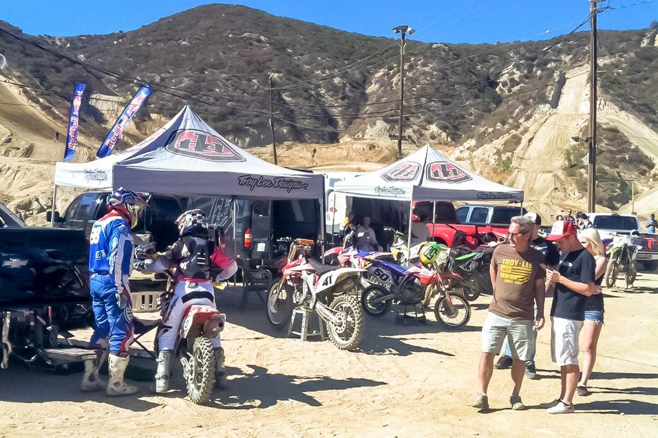 Racer X Films:  Day In The Dirt Track Preview