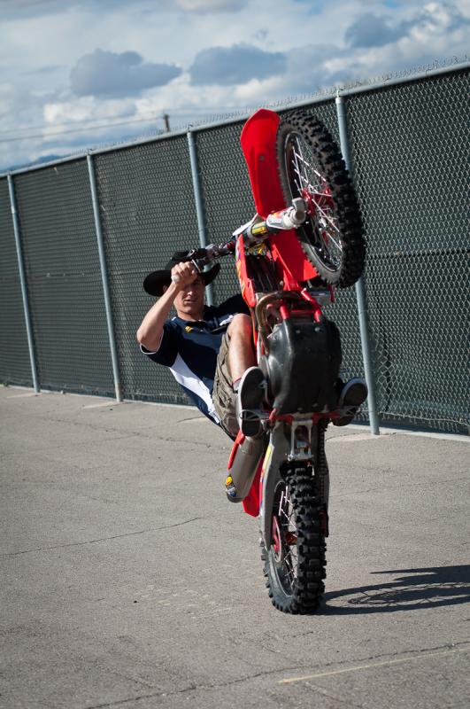 Endurocross by Eric Narvaez