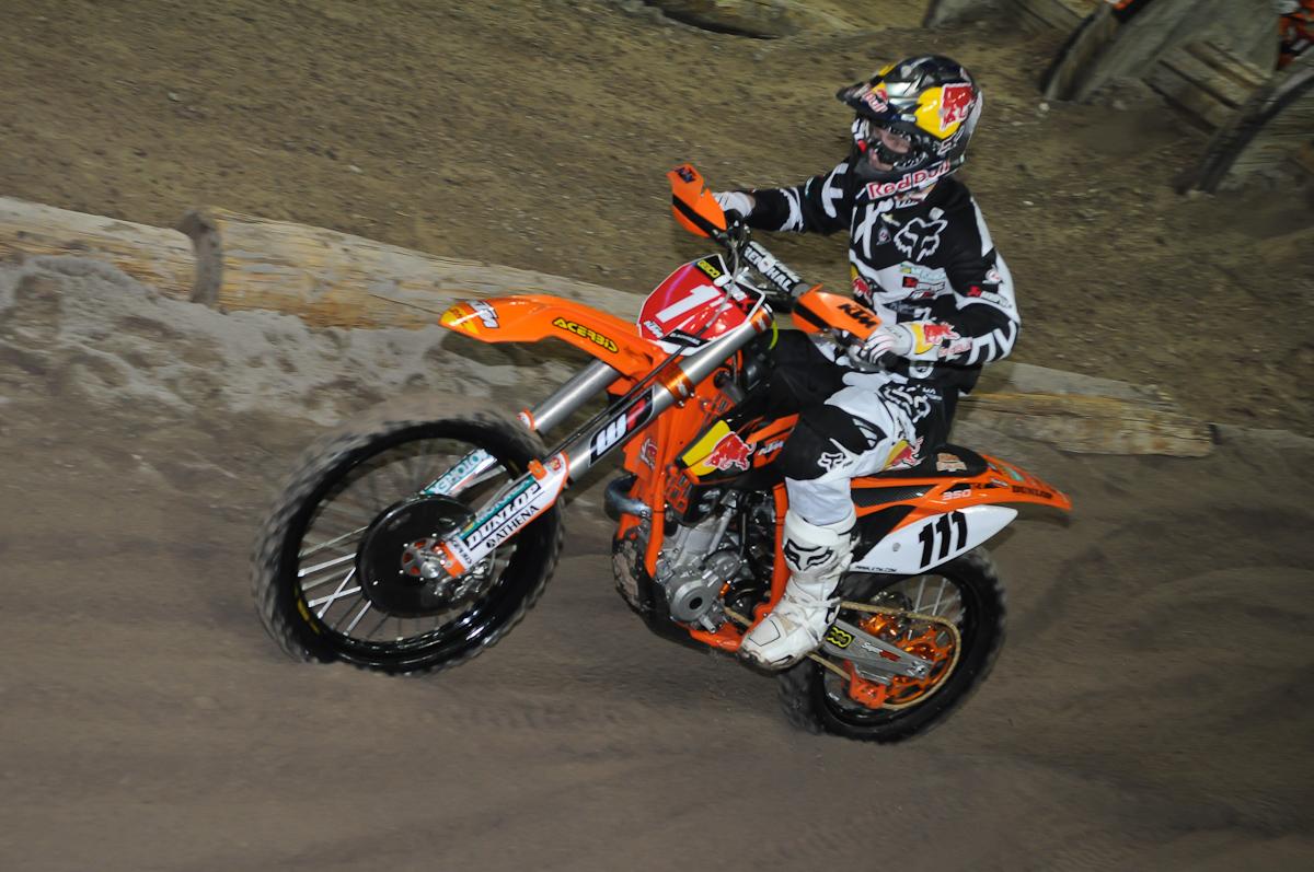 Endurocross by Eric Narvaez