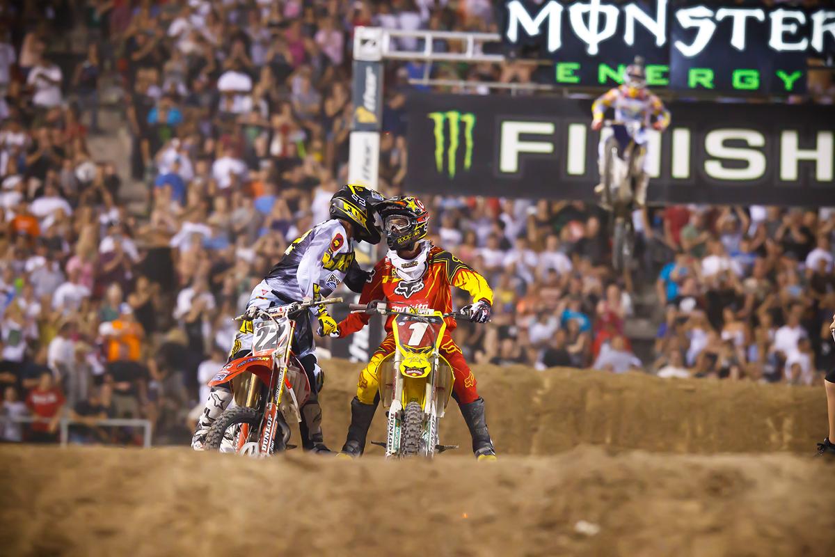 Reed and Dungey embrace each other after a battle in Vegas. (Cudby photo)
