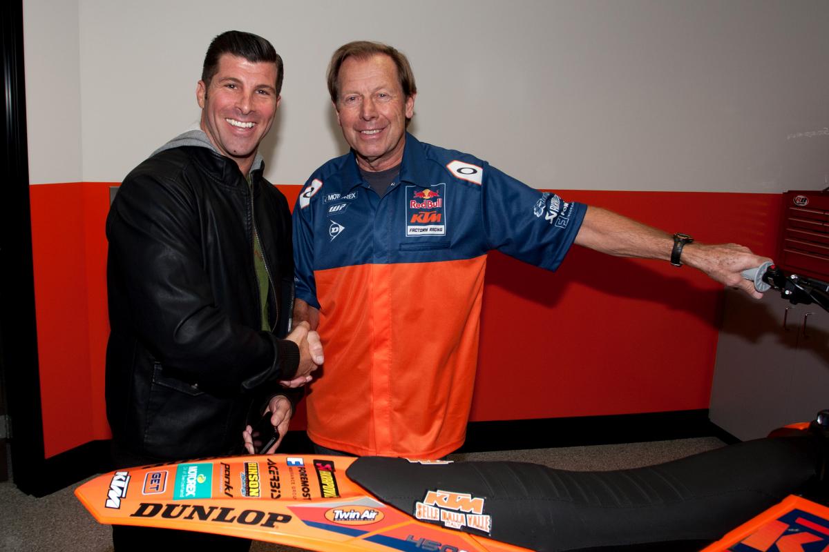 DeCoster gritted his teeth to say hi to Pete.