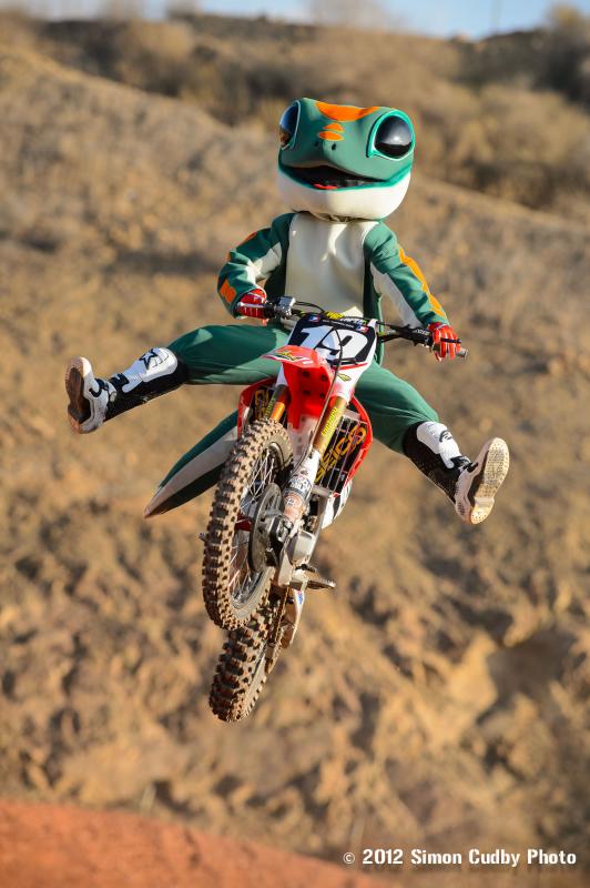 GEICO-Dec2012-Cudby-1102