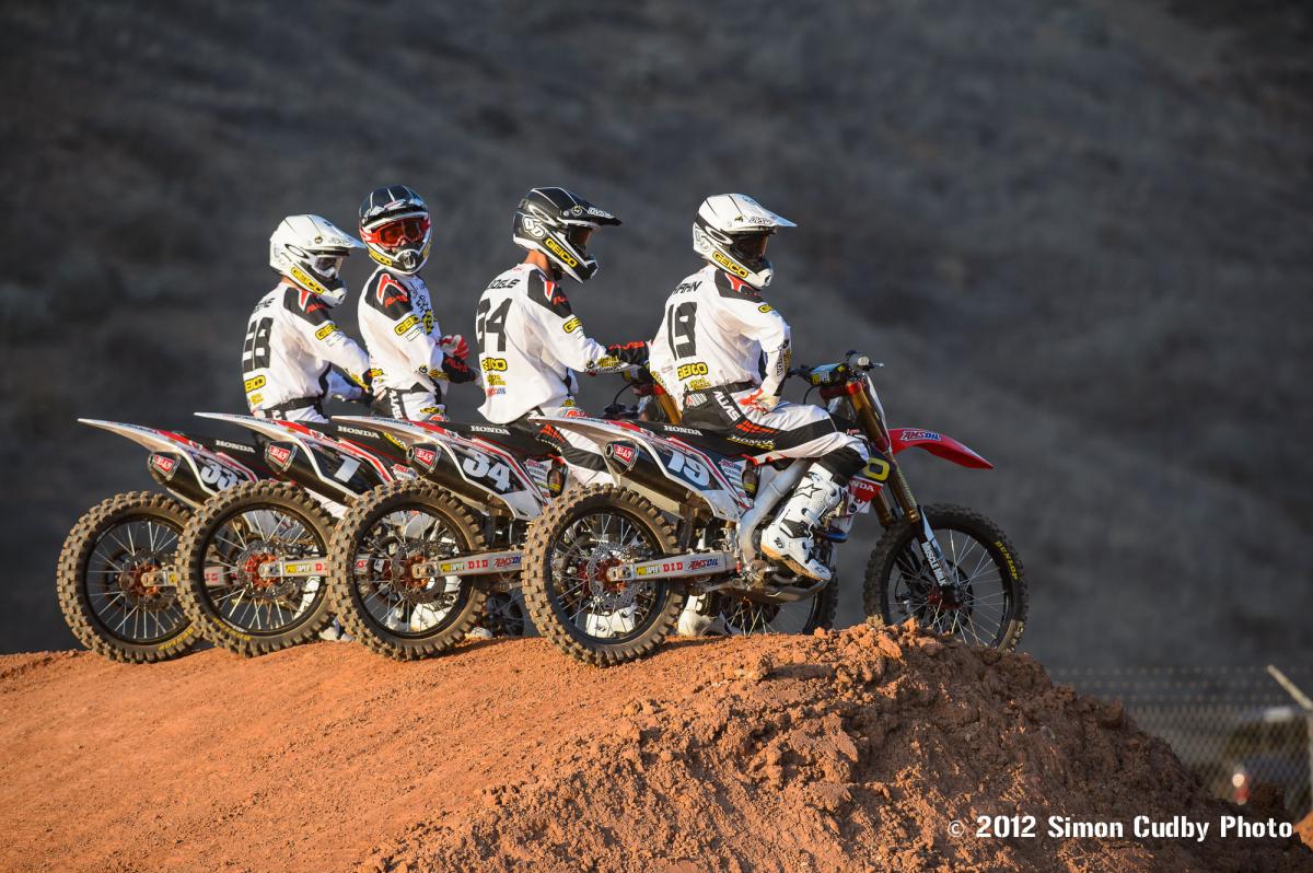 GEICO-Dec2012-Cudby-1185