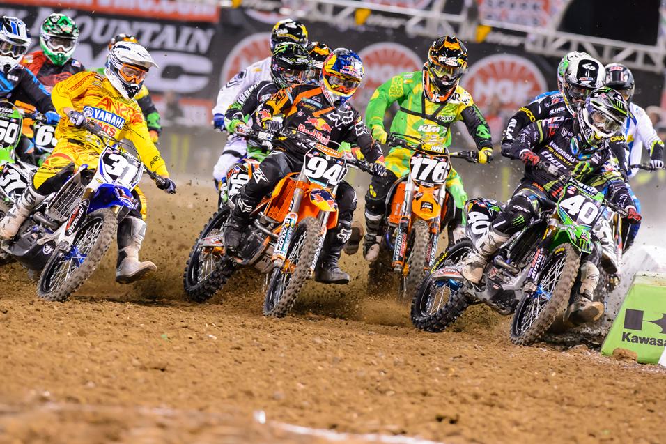 Sign of the  Lap Times: Oakland