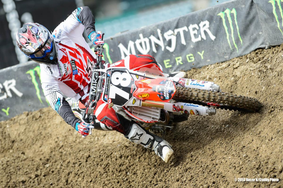 Champion-Anaheim3SX2013-Cudby-003