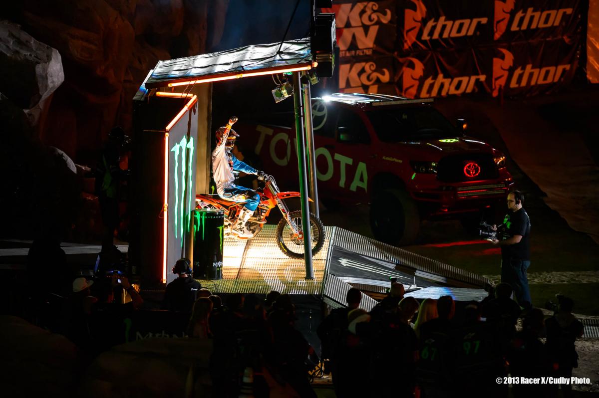 Dungey-Anaheim3SX2013-Cudby-042