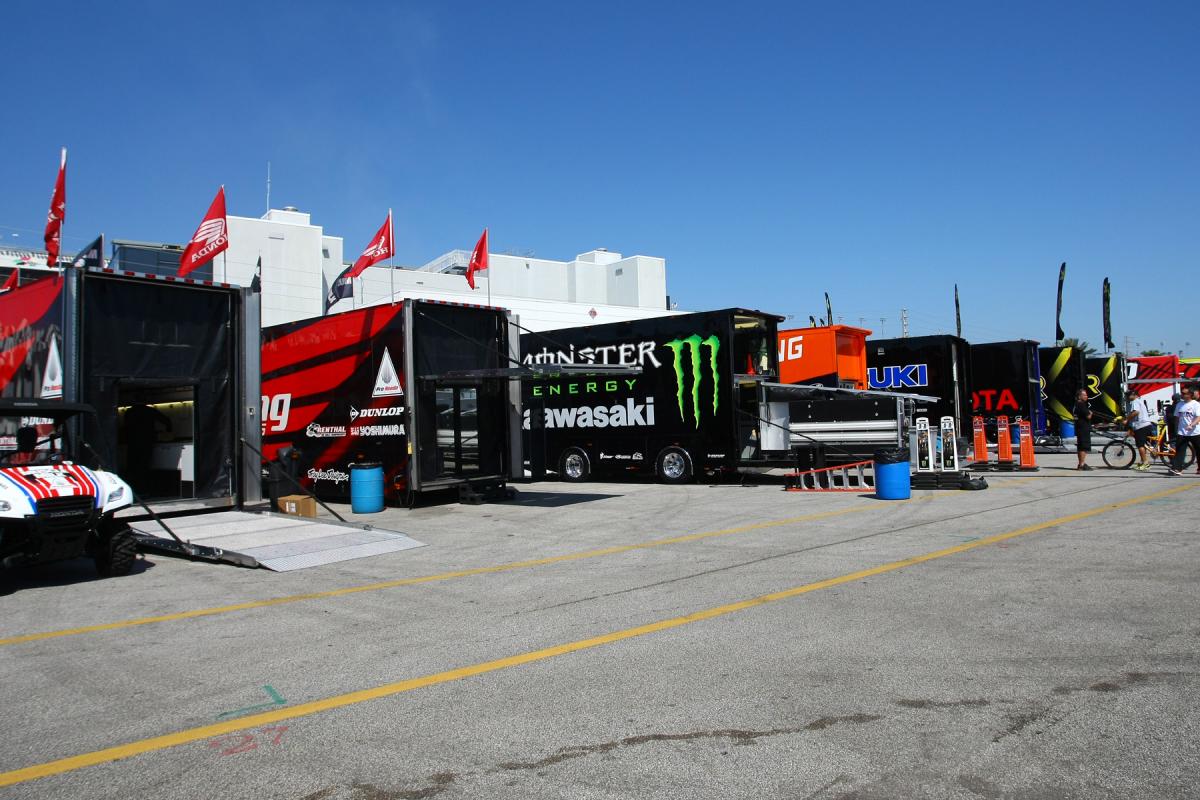 Daytona Friday Gallery