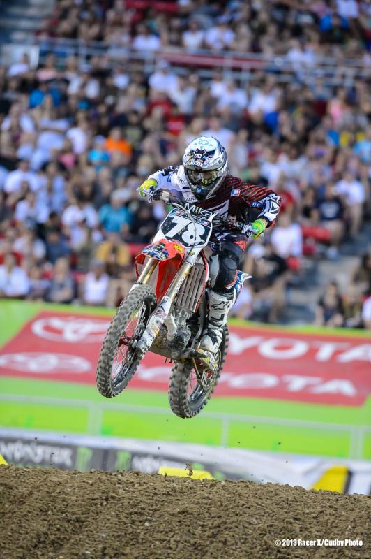 Champion-VegasSX2013-Cudby-002