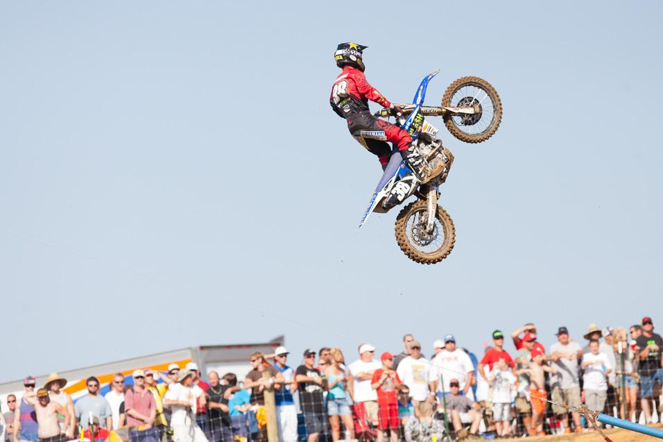 Going for the  W: Star Racing