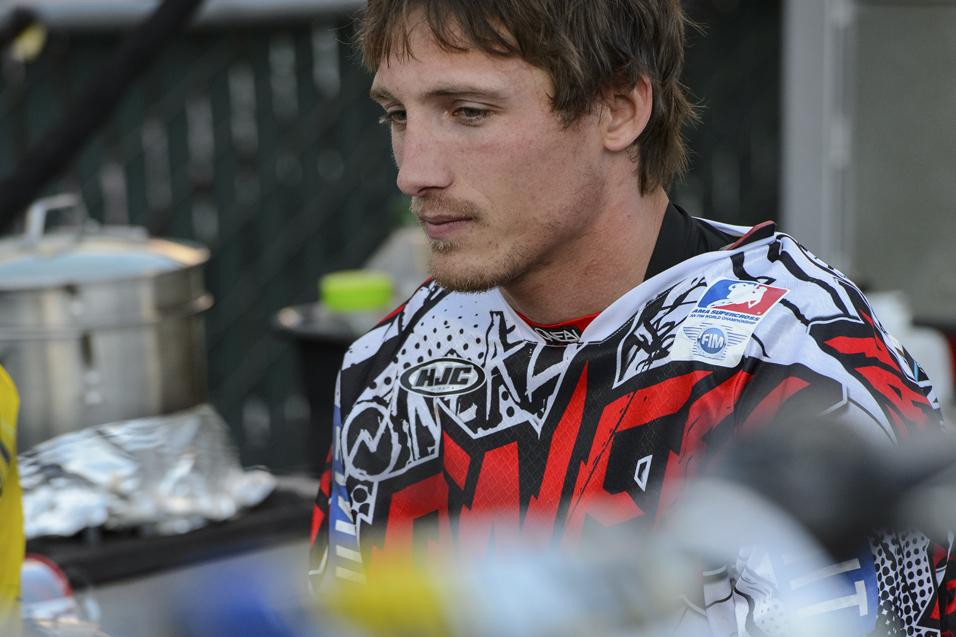 Between the  Motos: Kyle Chisholm
