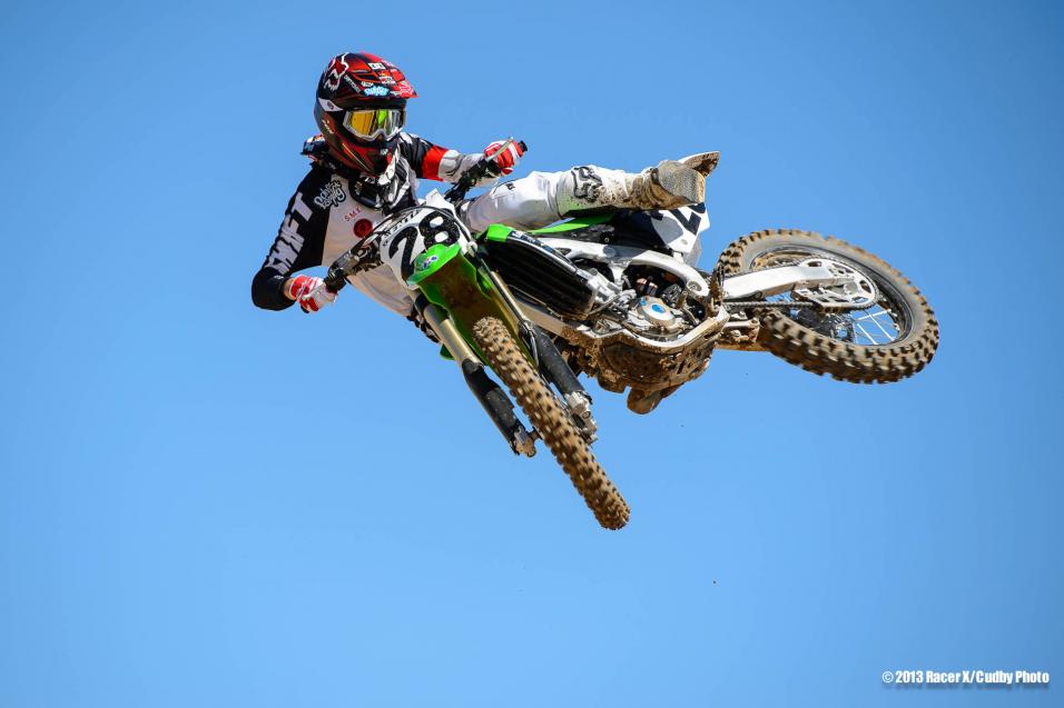 Racer X Films: 2014 Kawi KX450F and KX250F intro