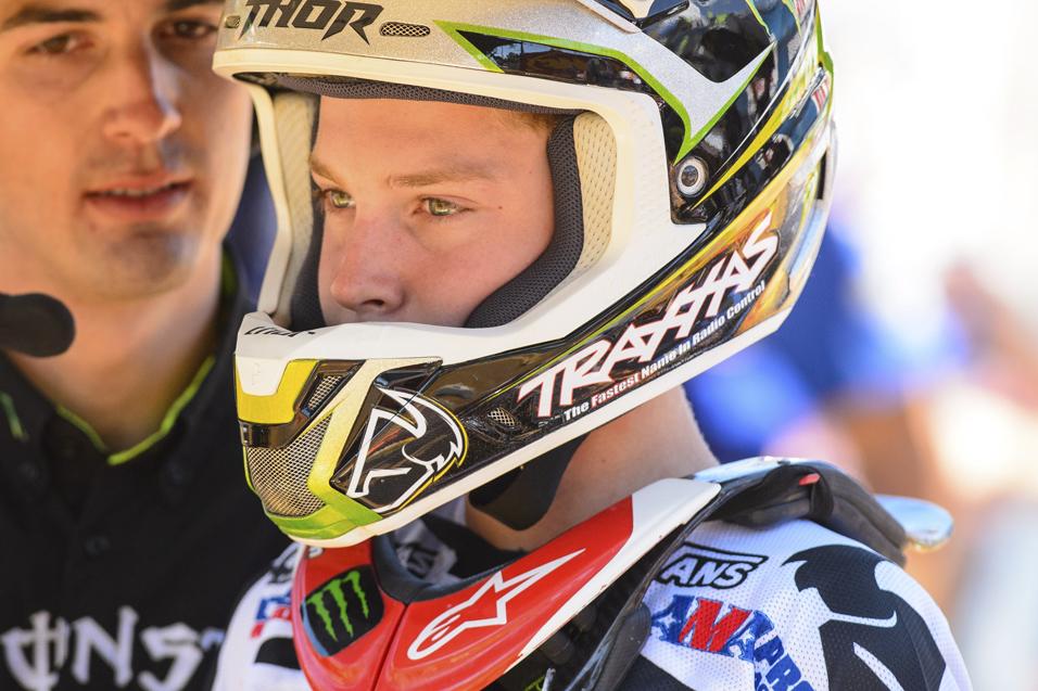 250 Words: Cianciarulo Debut