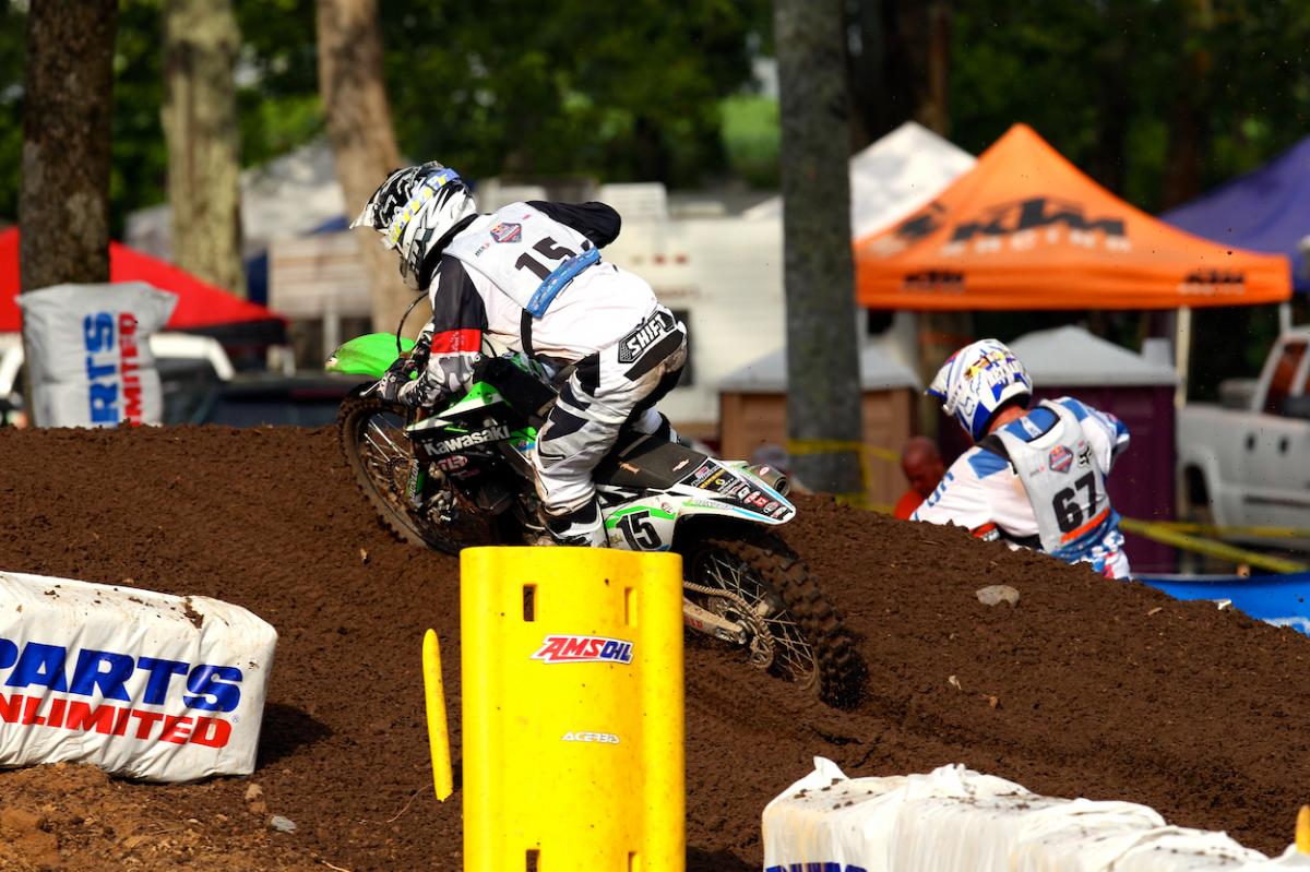 Loretta Lynn Tuesday Gallery