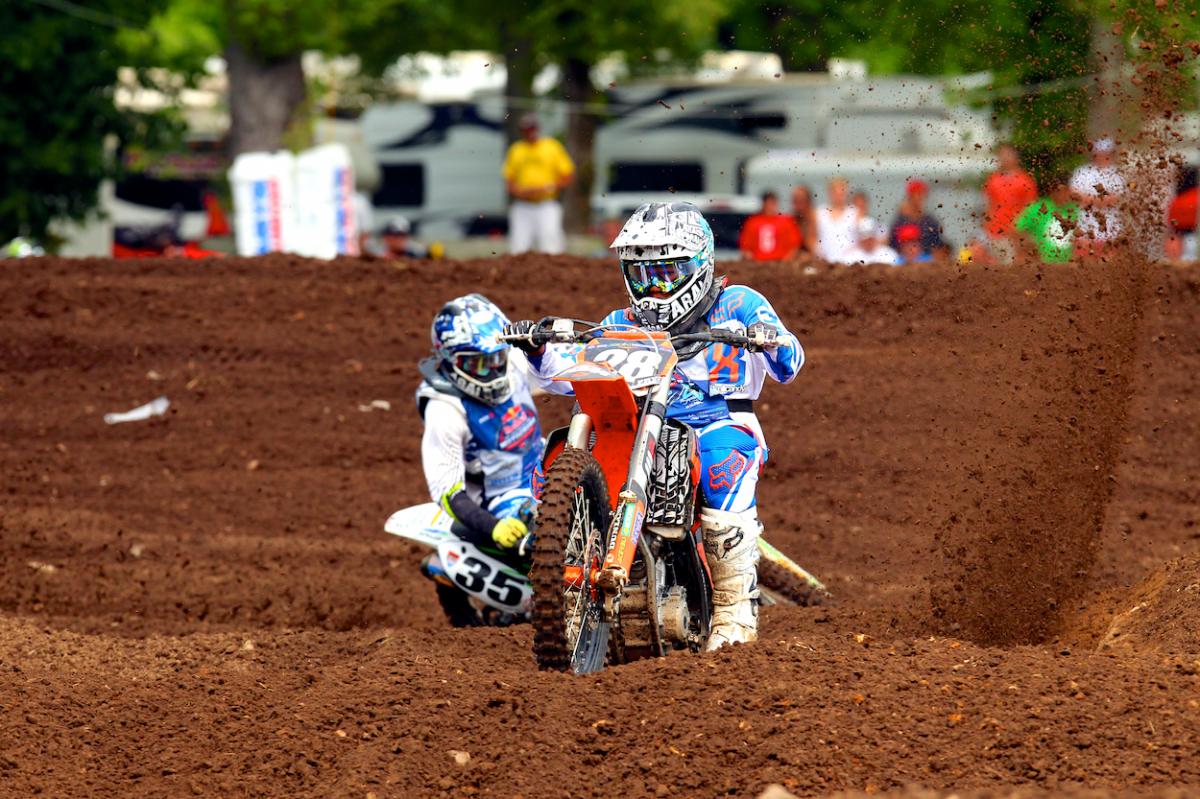 Loretta Lynn Tuesday Gallery