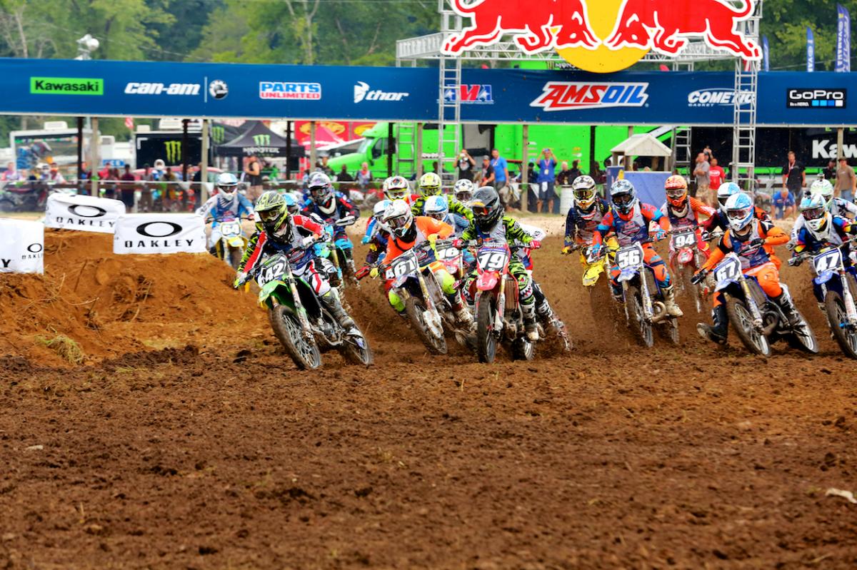 Loretta Lynn Tuesday Gallery