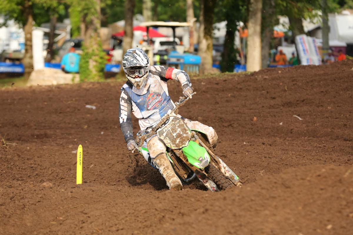 Loretta Lynn Tuesday Gallery