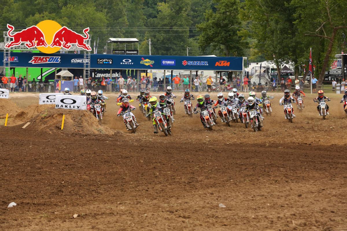 Loretta Lynn Tuesday Gallery